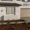 The Average Number of Bathrooms in Properties in Los Angeles County, CA: An Expert's Perspective